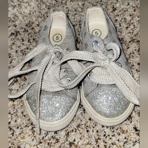 Baby girls shoes- size 5